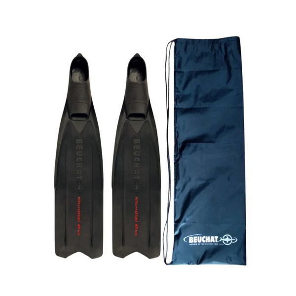 BEUCHAT MUNDIAL ONE LONG FINS WITH DRAWSTRING BAG